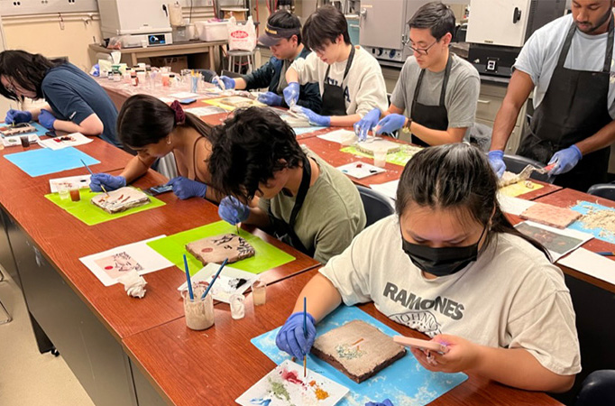 Materials Science Class Combines Art History with Ancient Materials Studies