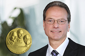 Henry Samueli Receives 2021 IEEE Founders Medal