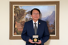 UCLA Engineering Professor M.C. Frank Chang Receives John Fritz Medal for Chip Innovations