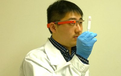 UCLA Researchers Create Google Glass App for Instant Medical Diagnostic Test Results