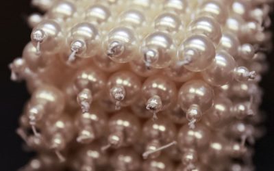 New protective metamaterial takes hit, bounces right back