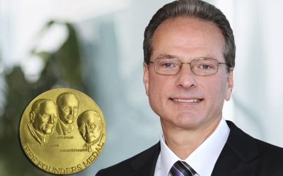 Henry Samueli Receives 2021 IEEE Founders Medal